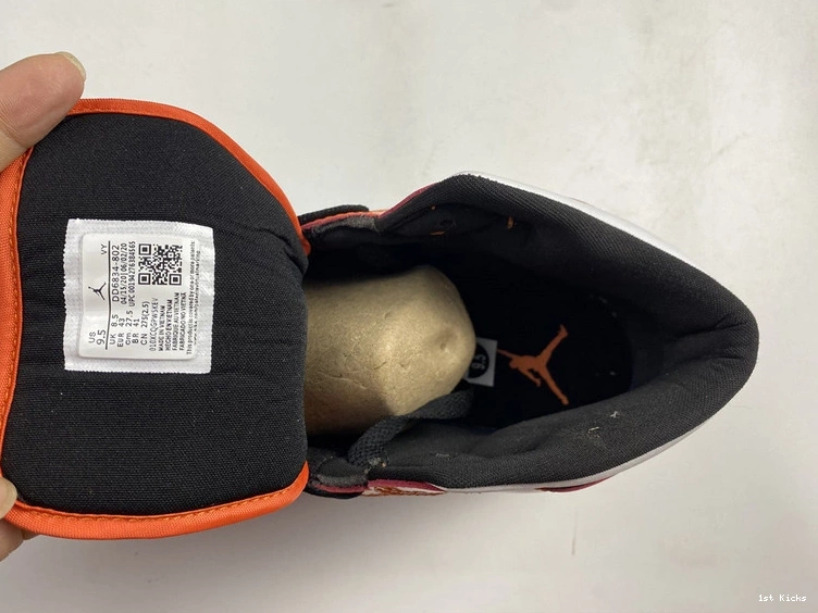 “Turf  1 DD6834-802 Mid Jordan Air  Orange” 0917